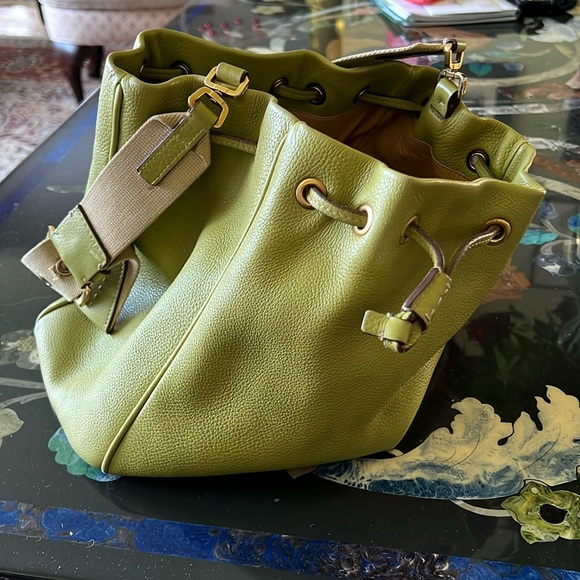 Prada leather bucket drawstring bag. - Picture 4 of 11